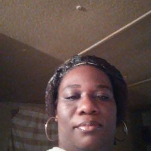 Meet your Posher, Latasha